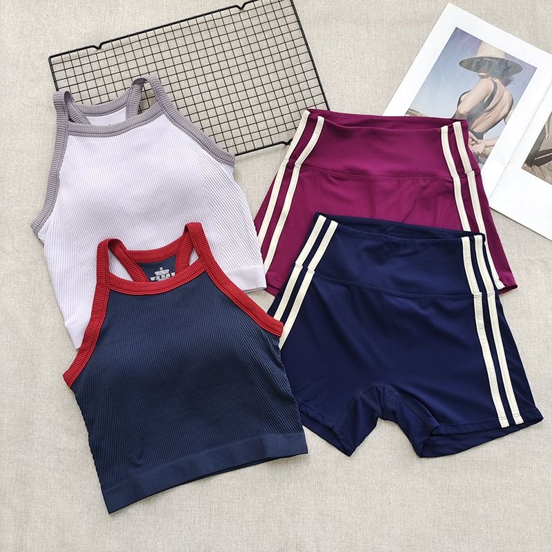 Completo sportivo da donna a c - Seamless Ribbed Workout Tank Top recensione e prezzo