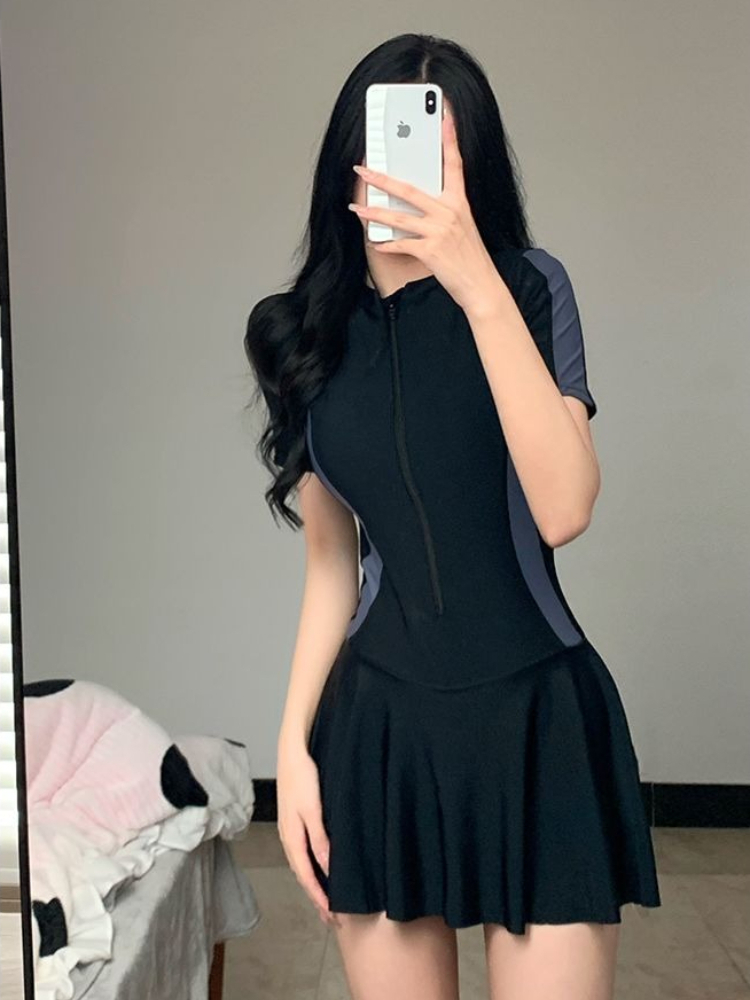 Costume da bagno intero da don - Skirts recensione e prezzo